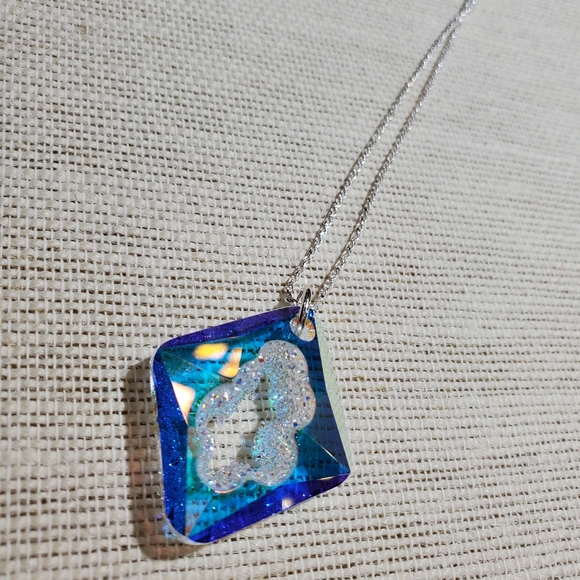Swarovski Crystal diamond druzy Aurora Borealis pendant - Picture 4 of 7
